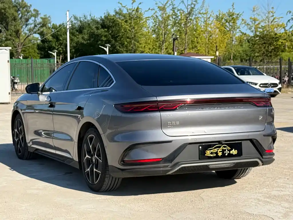 BYD Han — миниатюра 11
