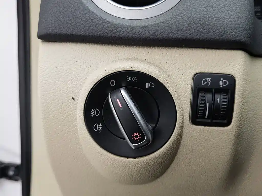 Volkswagen Tiguan — миниатюра 21