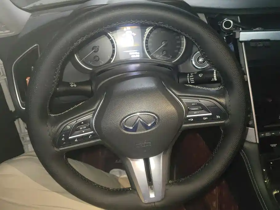 Infiniti Q50L — миниатюра 15