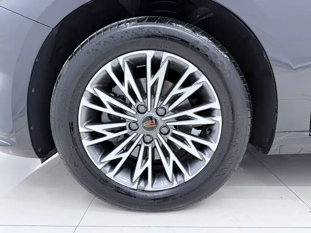 Hongqi Hongqi H5 — миниатюра 18