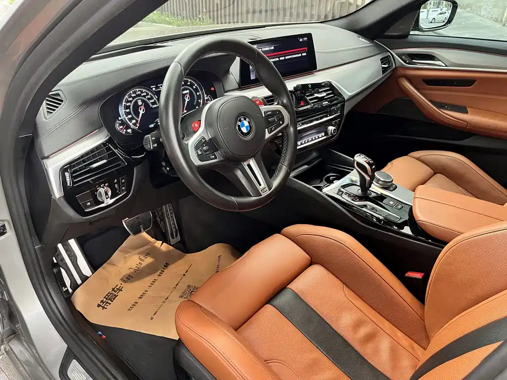 BMW M5 — миниатюра 8