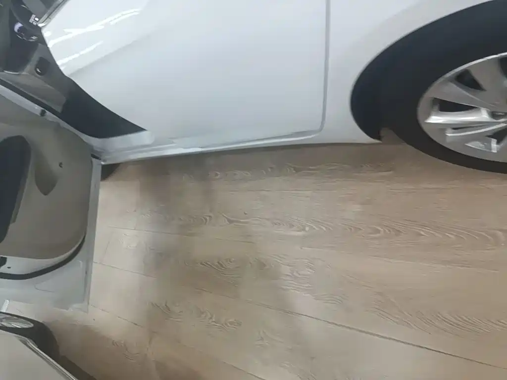 Buick Verano — миниатюра 22