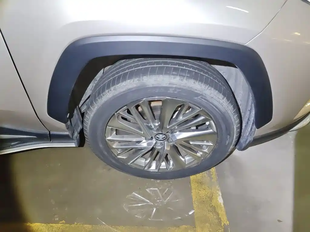 Toyota Wildlander — миниатюра 24