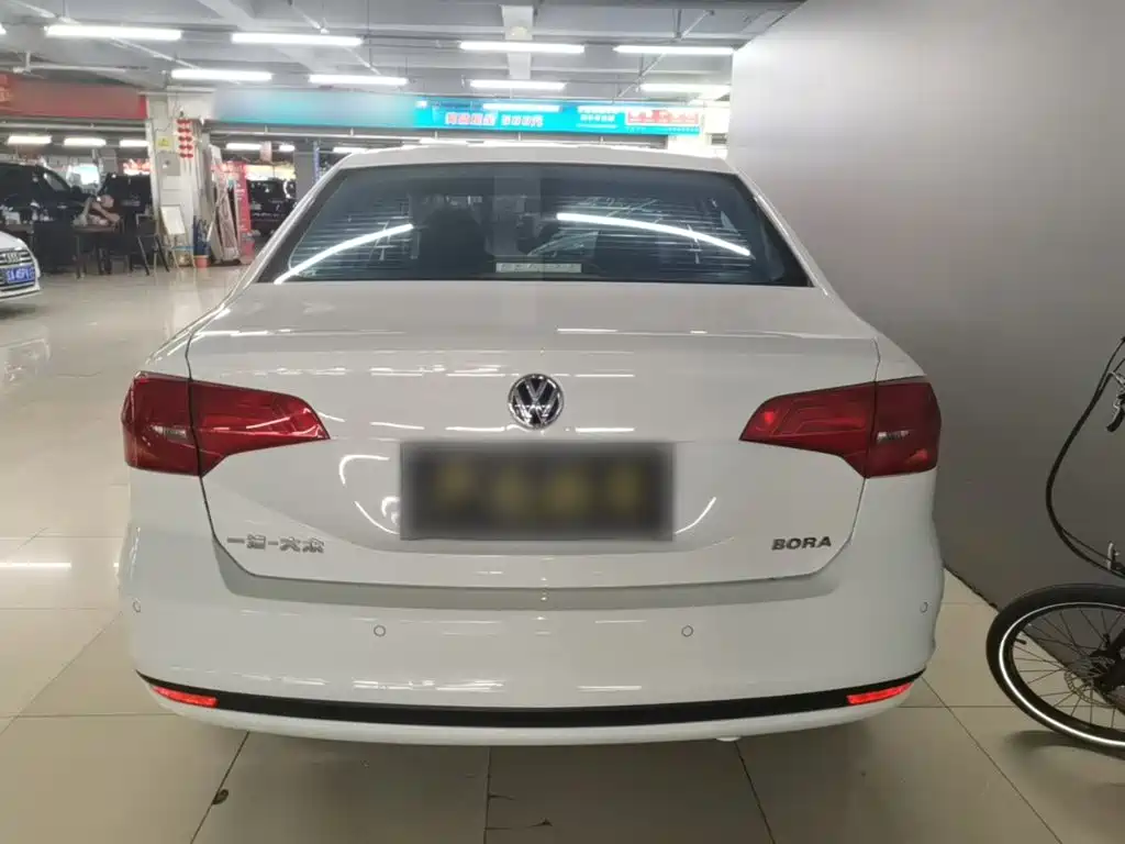 Volkswagen Bora — миниатюра 6
