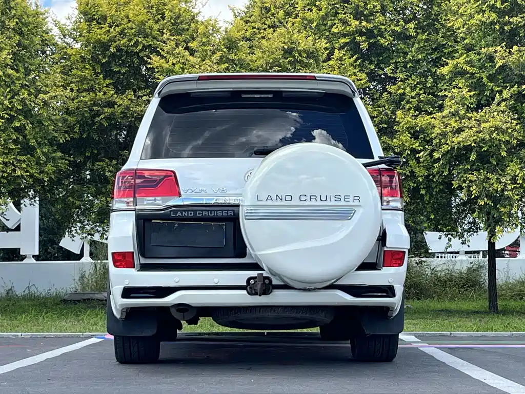 Toyota Land Cruiser — миниатюра 5