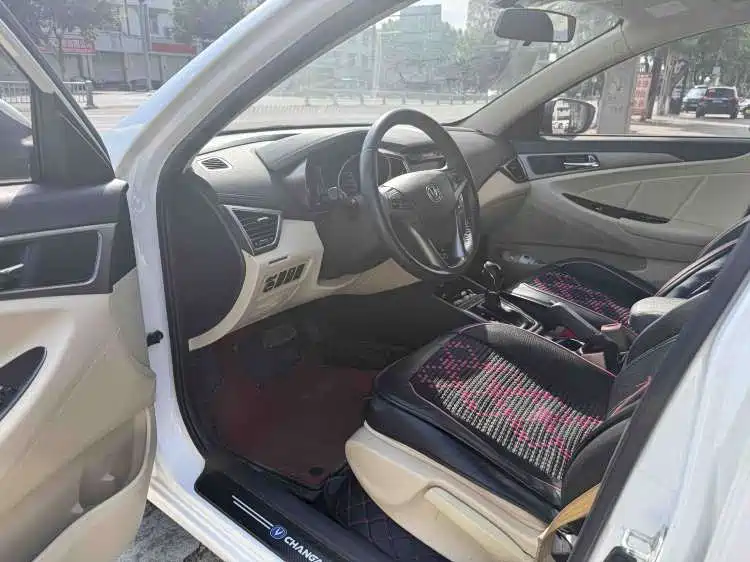 Changan Eado — миниатюра 5