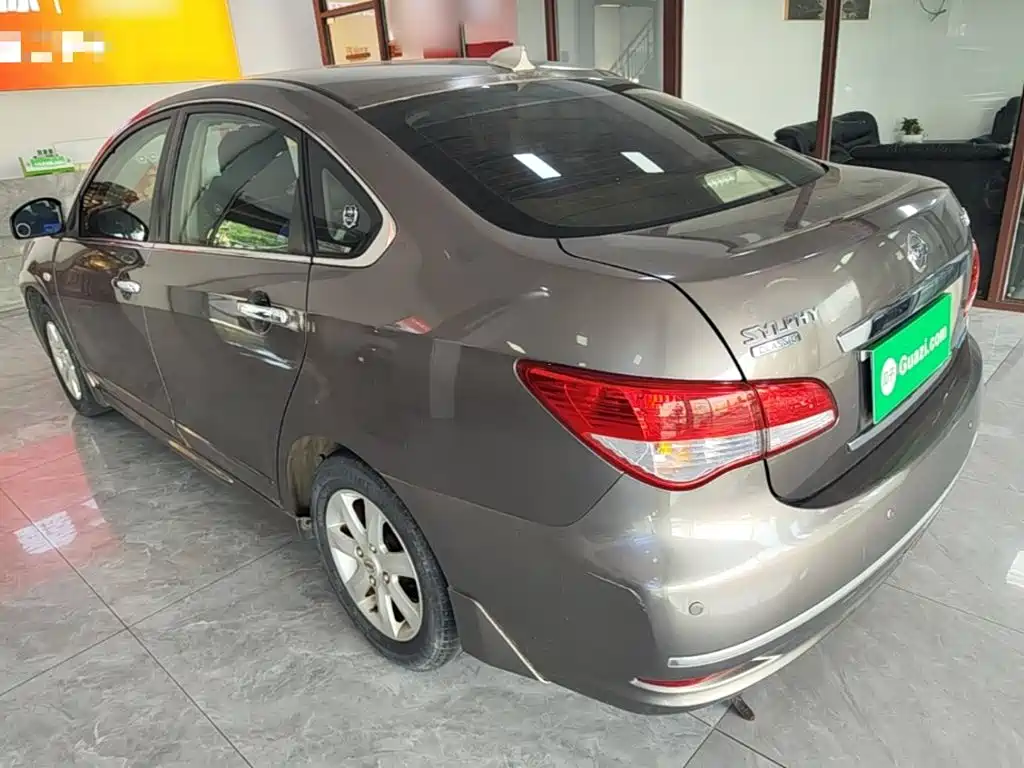 Nissan Sylphy — миниатюра 5