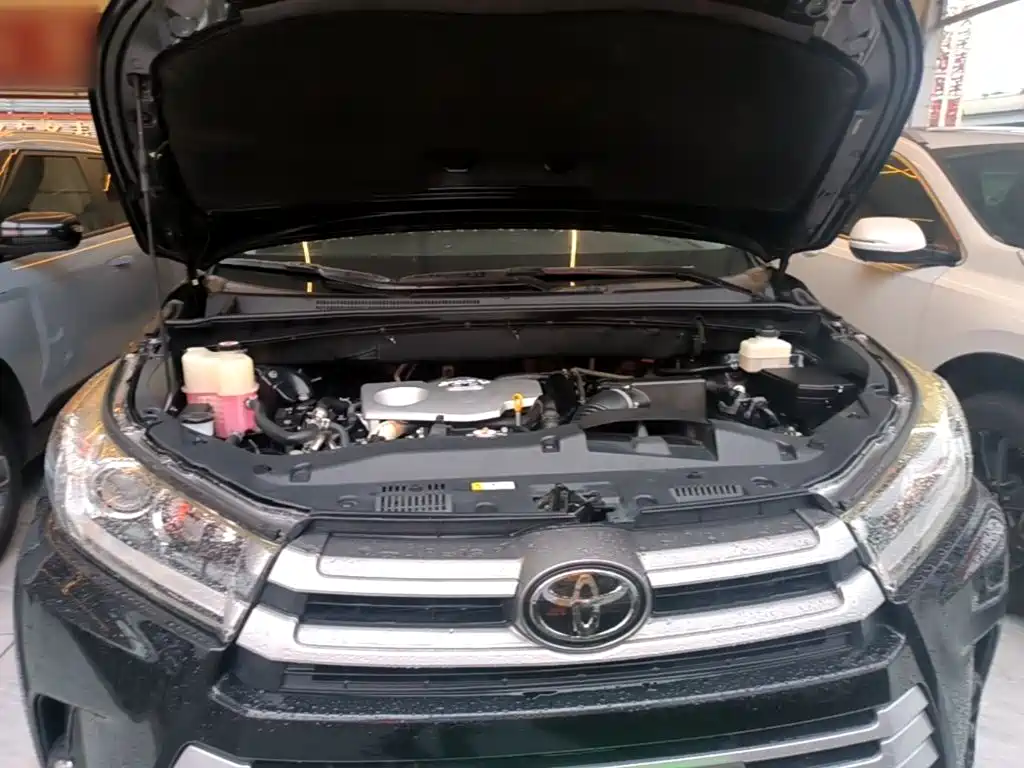 Toyota Highlander — миниатюра 20