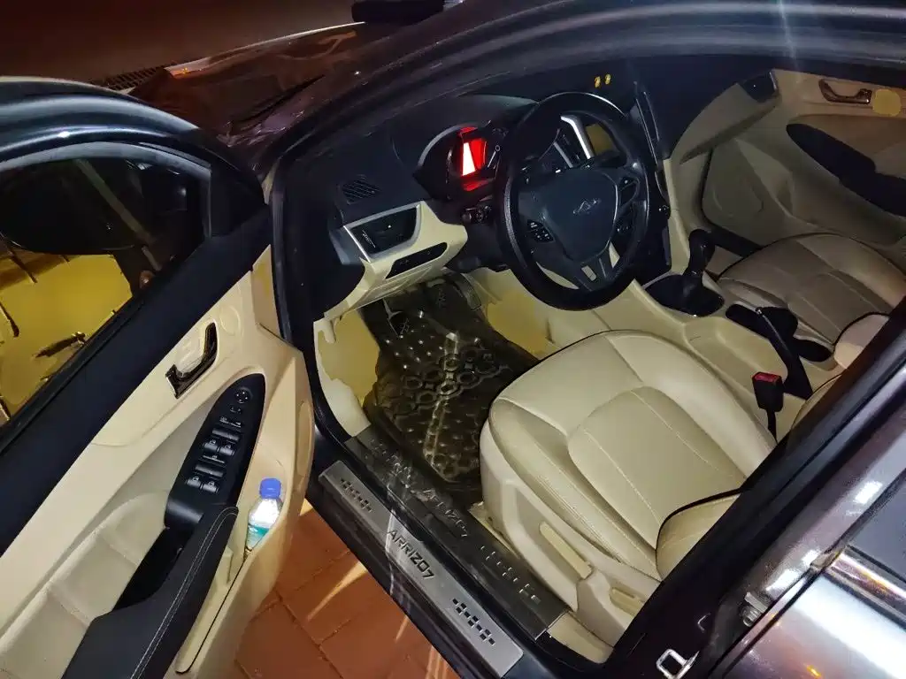 Chery Arrizo 7 — миниатюра 17