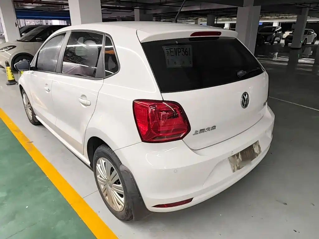 Volkswagen Polo — миниатюра 5