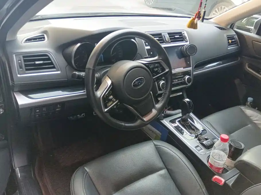 Subaru Legacy — миниатюра 12
