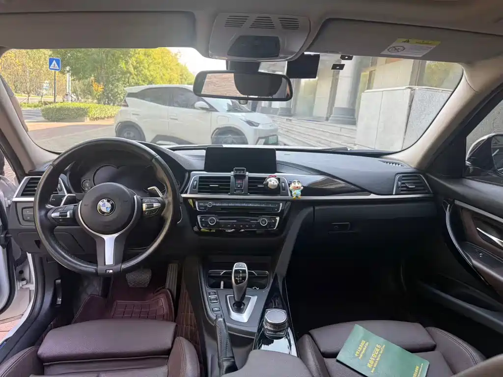 BMW 3 Series — миниатюра 7
