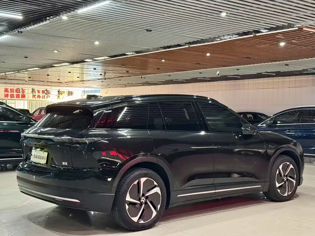 NIO ES6 — миниатюра 3