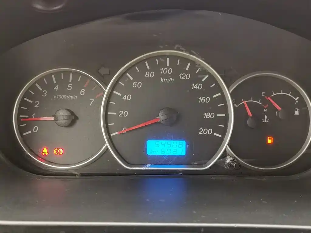 Wuling Hongguang — миниатюра 18