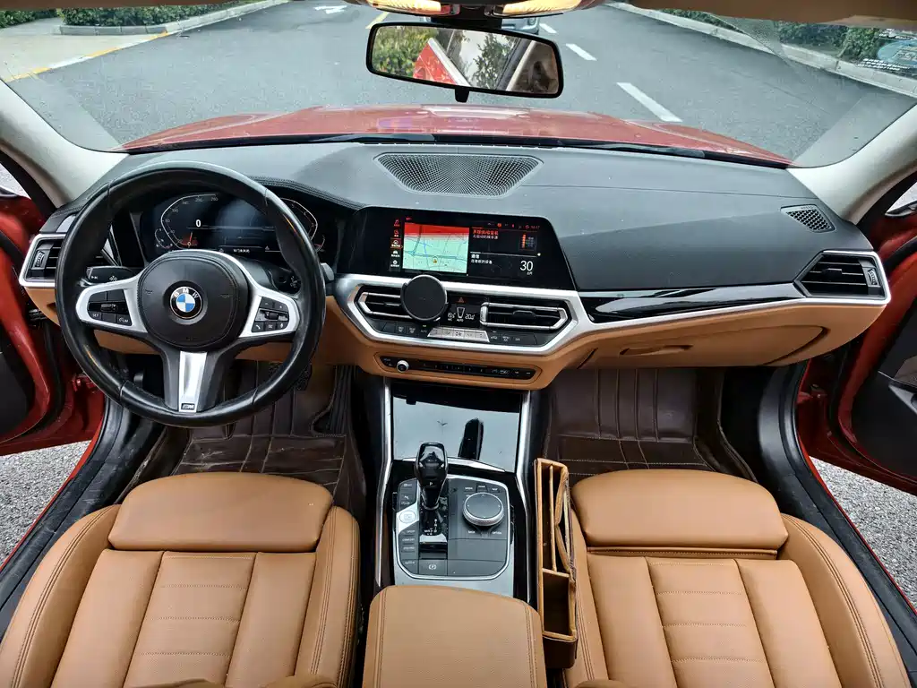BMW 3 Series — миниатюра 13