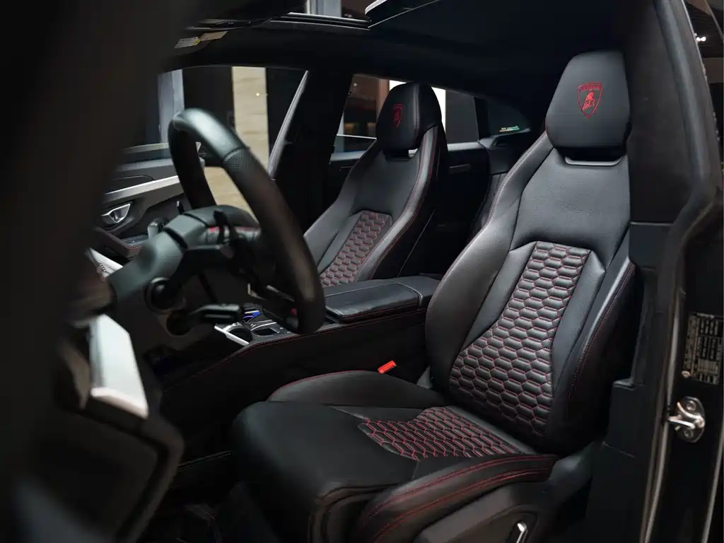 Lamborghini Urus — миниатюра 14