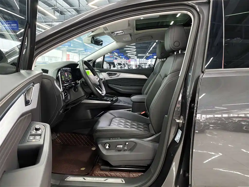 Volkswagen Viloran 2024 380TSI Flagship 6 мест