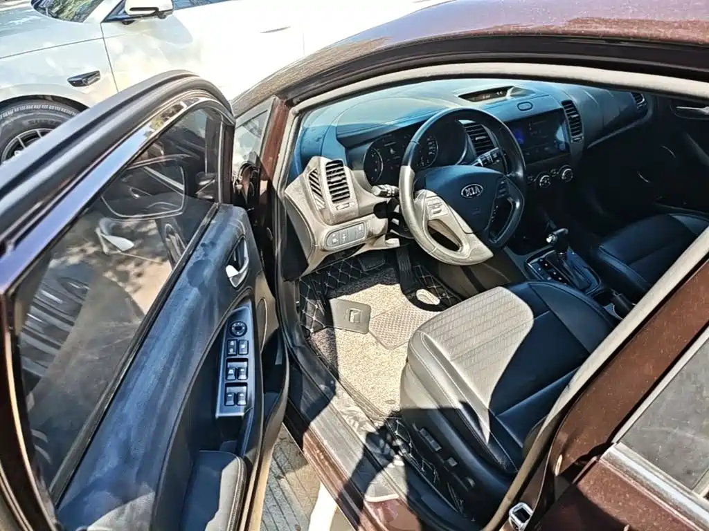 Kia K3 — миниатюра 16