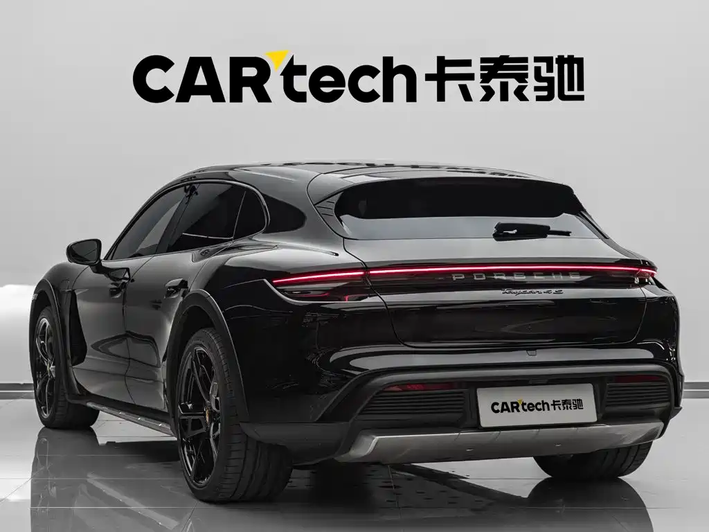 Porsche Taycan — миниатюра 5