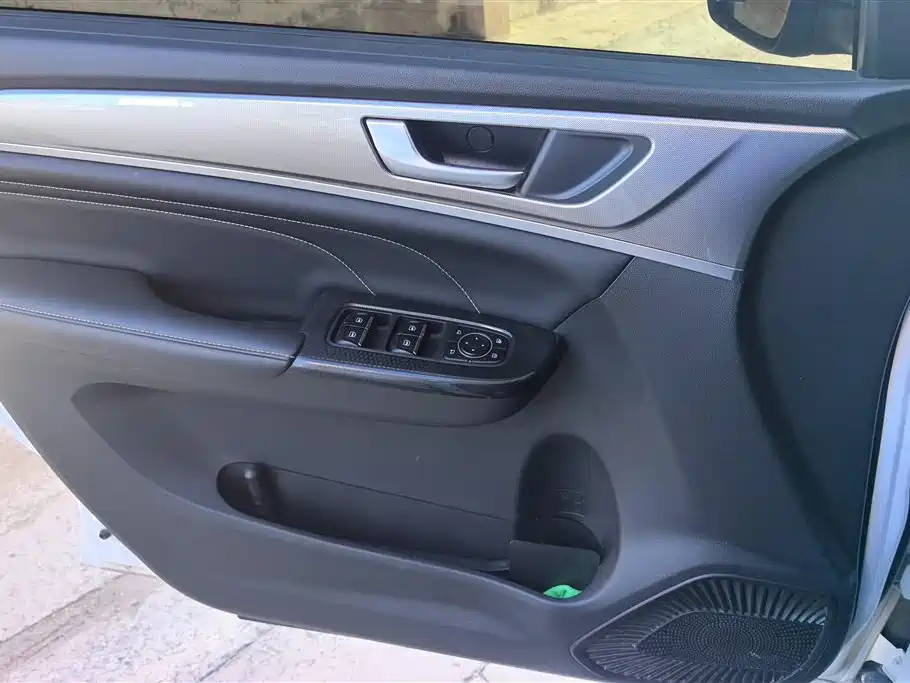 Haval M6 2023 PLUS 1.5T MT Elite