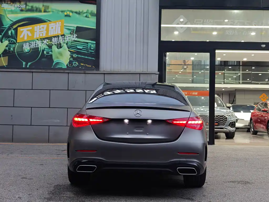 Mercedes-Benz C-Class — миниатюра 6