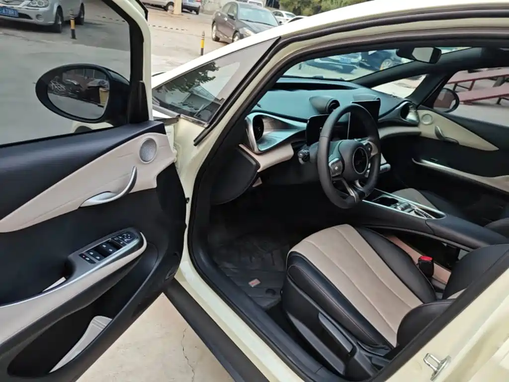 BYD Dolphin — миниатюра 16