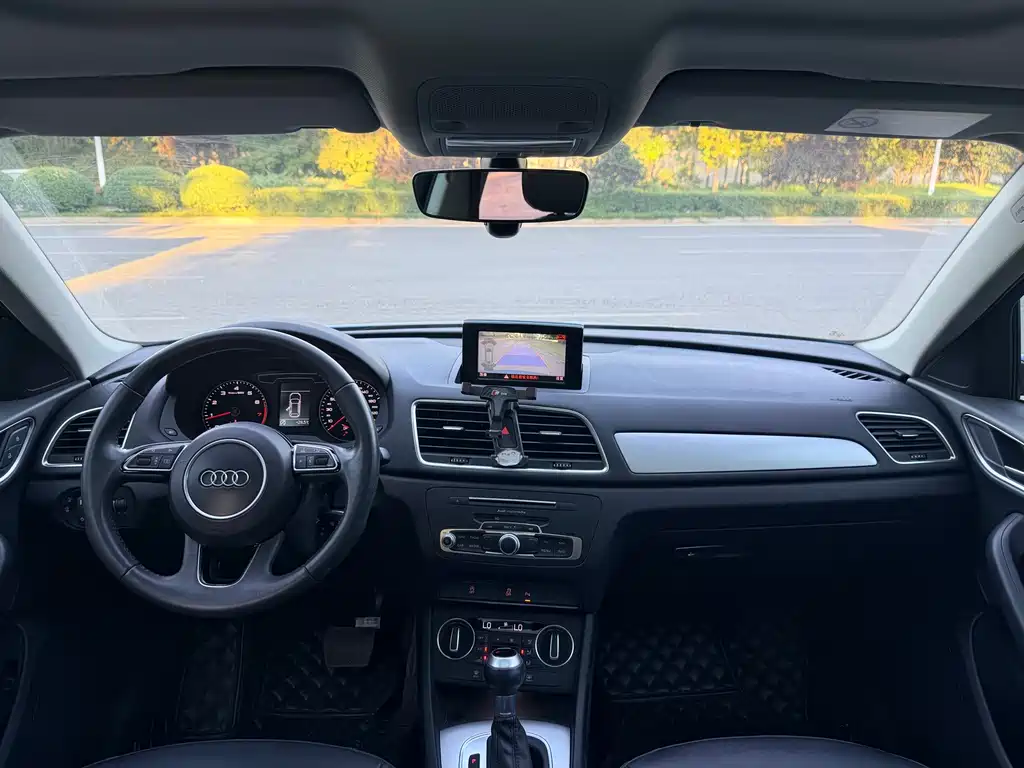 Audi Q3 — миниатюра 6