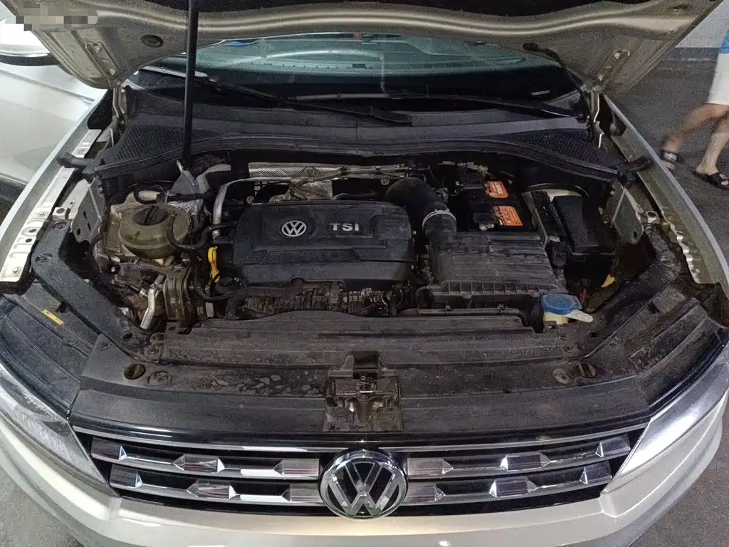 Volkswagen Tiguan L — миниатюра 11