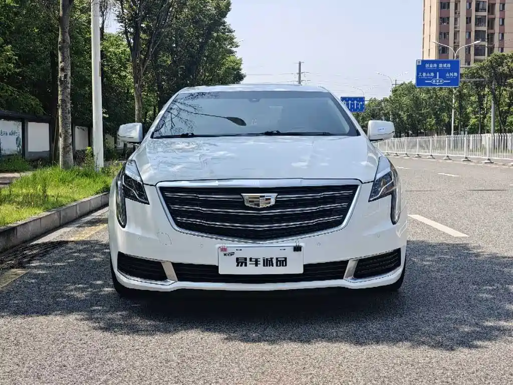 Cadillac XTS — миниатюра 3