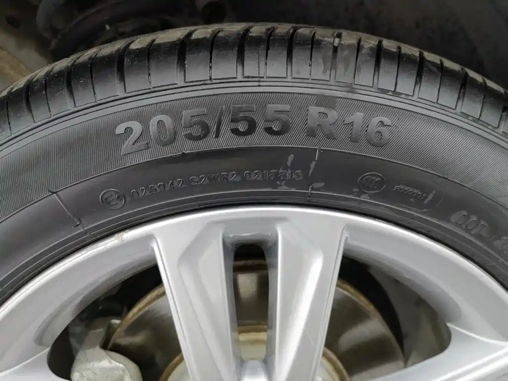 Geely Emgrand — миниатюра 24