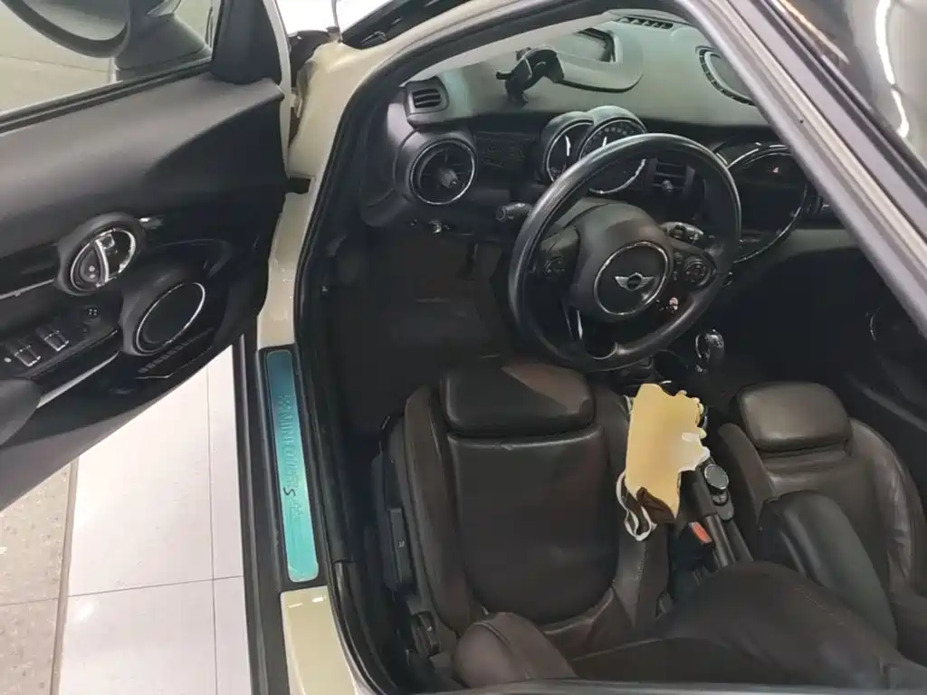 MINI Mini — миниатюра 16