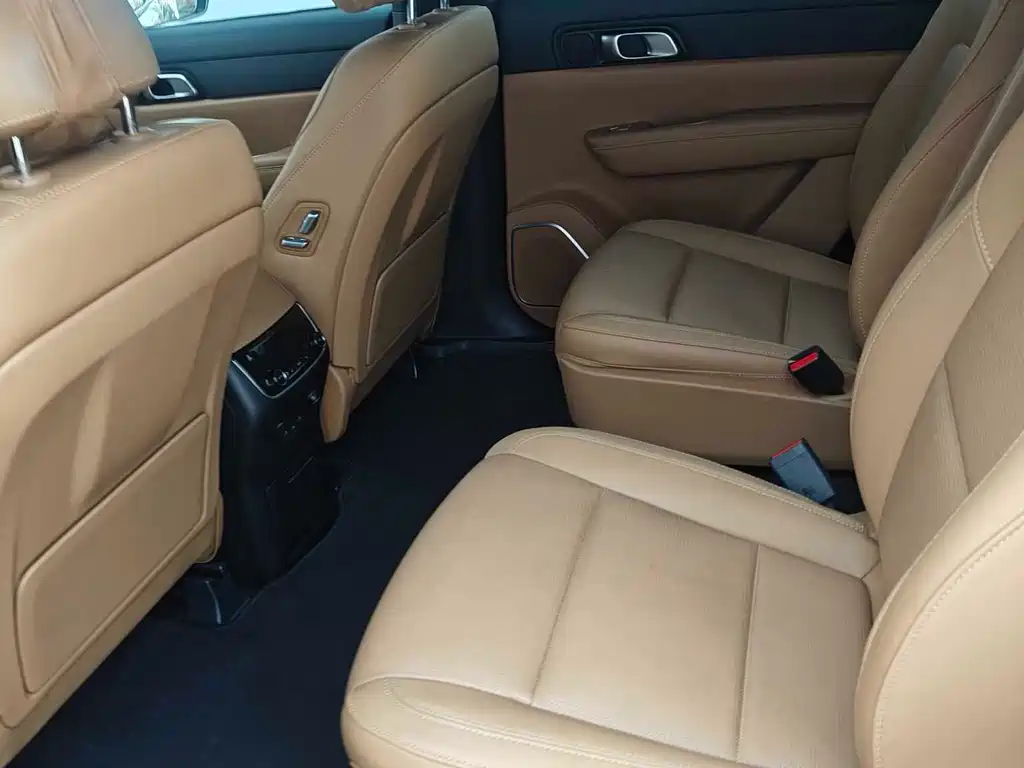 Li Auto Li ONE — миниатюра 6