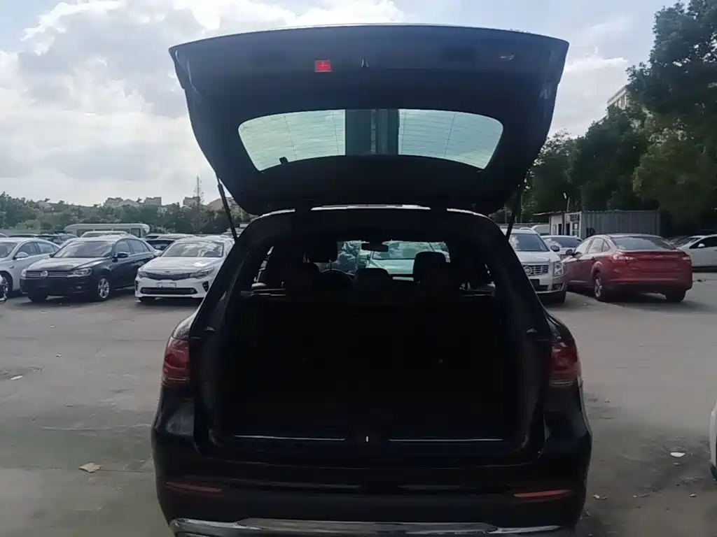 Mercedes-Benz GLC — миниатюра 19