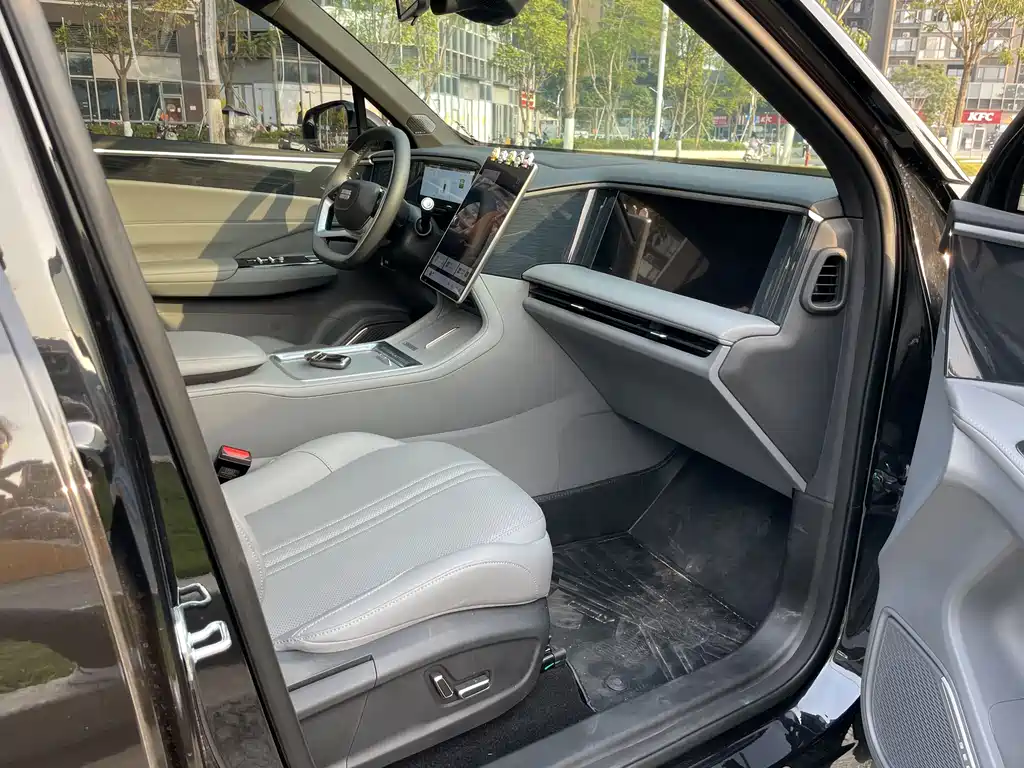 GEELY GALAXY GALAXY L7