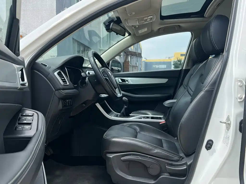 GEELY AUTOMOBILE VISION X6