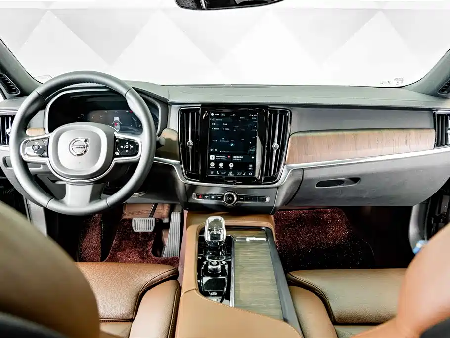 Volvo S90 — миниатюра 12
