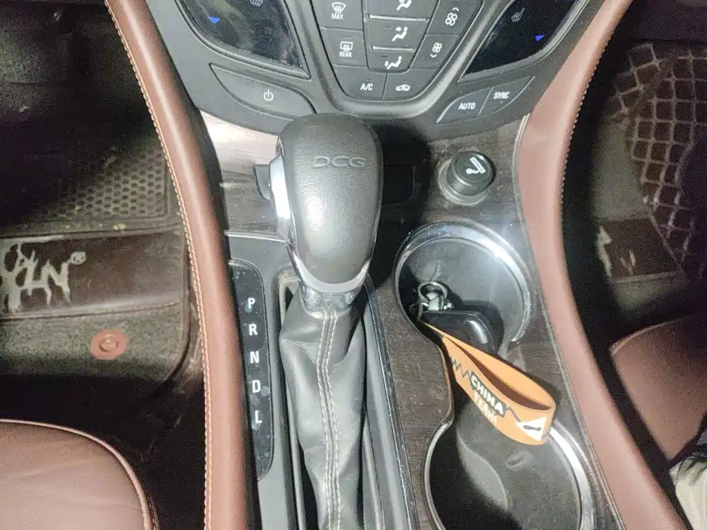 Buick Envision Plus — миниатюра 15