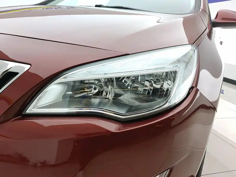 Buick Excelle — миниатюра 5