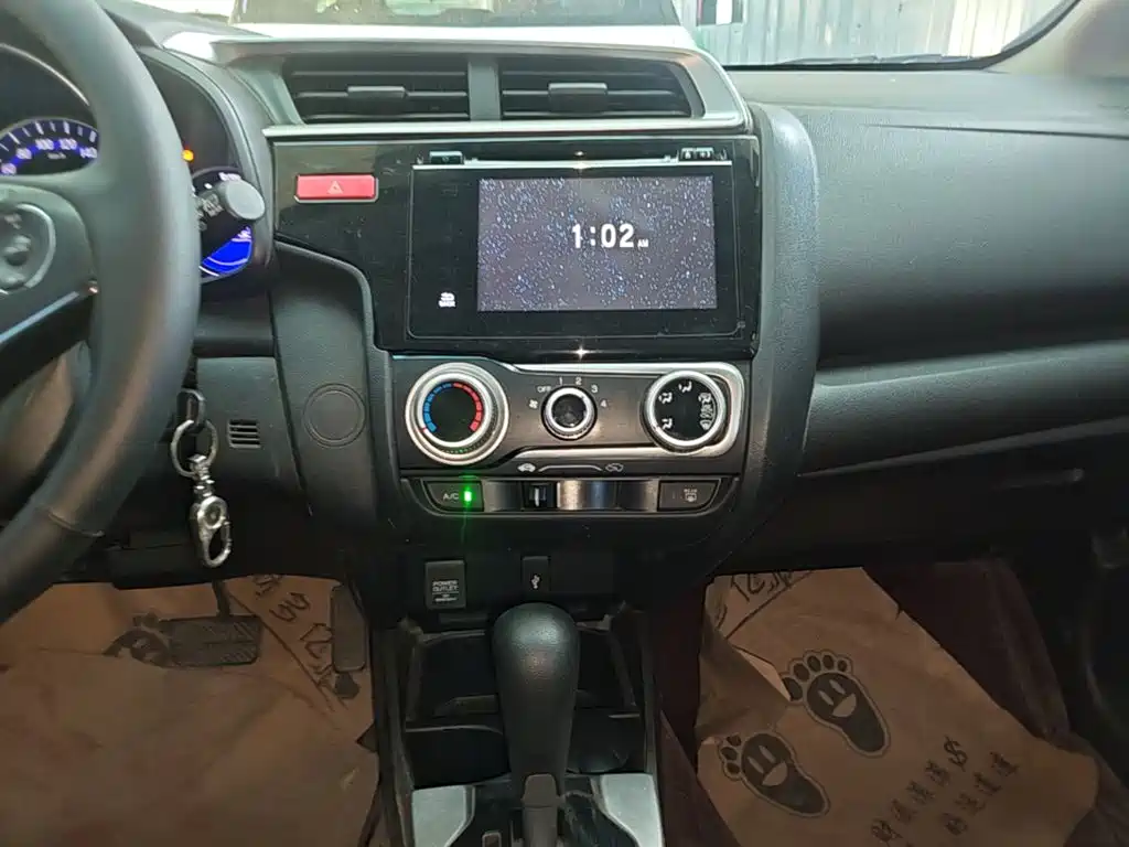 Honda Fit — миниатюра 13