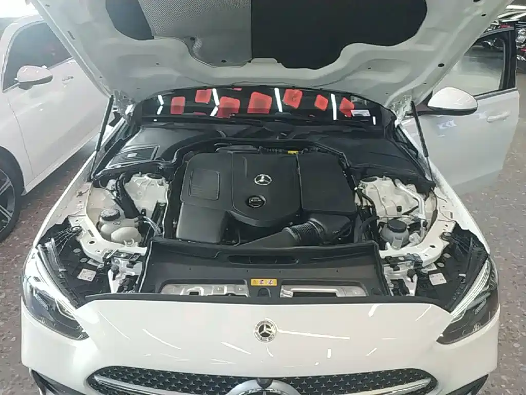 Mercedes-Benz C-Class — миниатюра 20