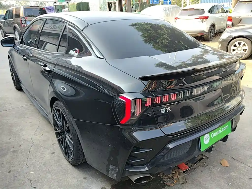 Lynk & Co 03 — миниатюра 5