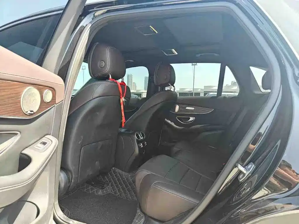 Mercedes-Benz GLC — миниатюра 6