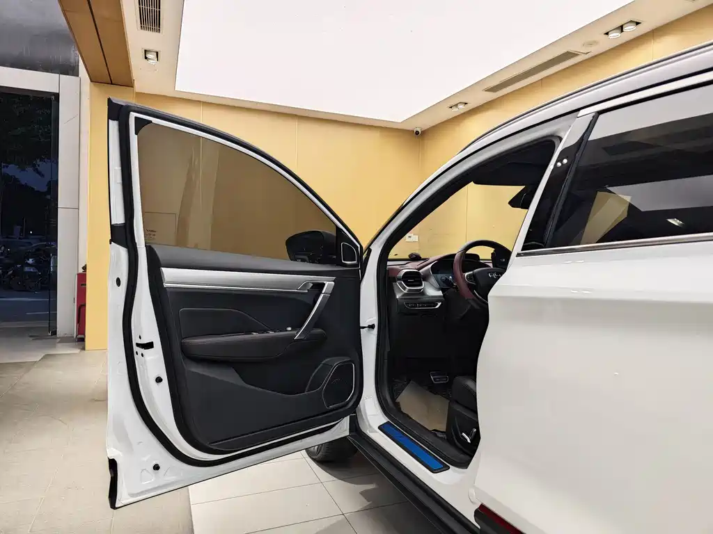 Geely Binyue 2021 1.5TD DCT