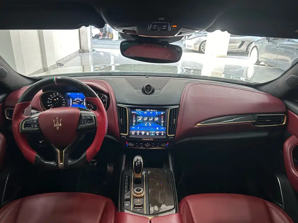 Maserati Levante — миниатюра 5