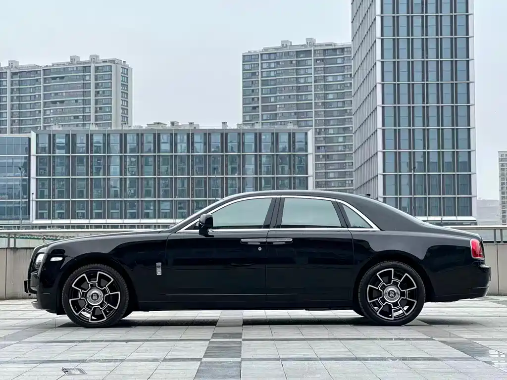 Rolls-Royce Ghost 2010 6.6T Standard