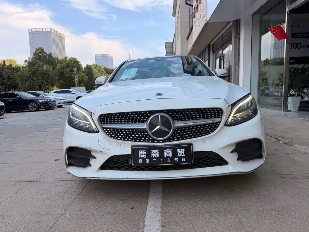 Mercedes-Benz C-Class — миниатюра 2