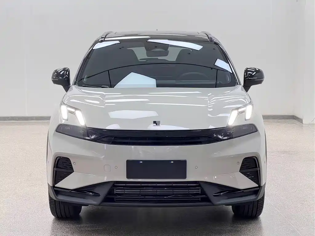 Lynk & Co 06 — миниатюра 2