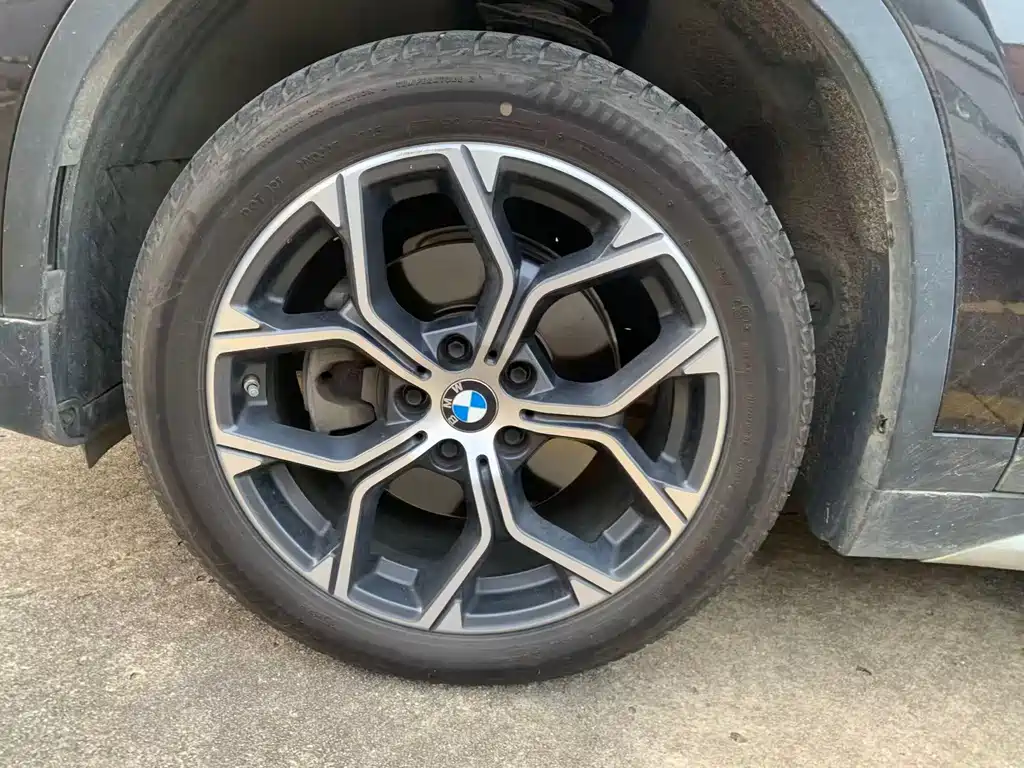 BMW X1 — миниатюра 9