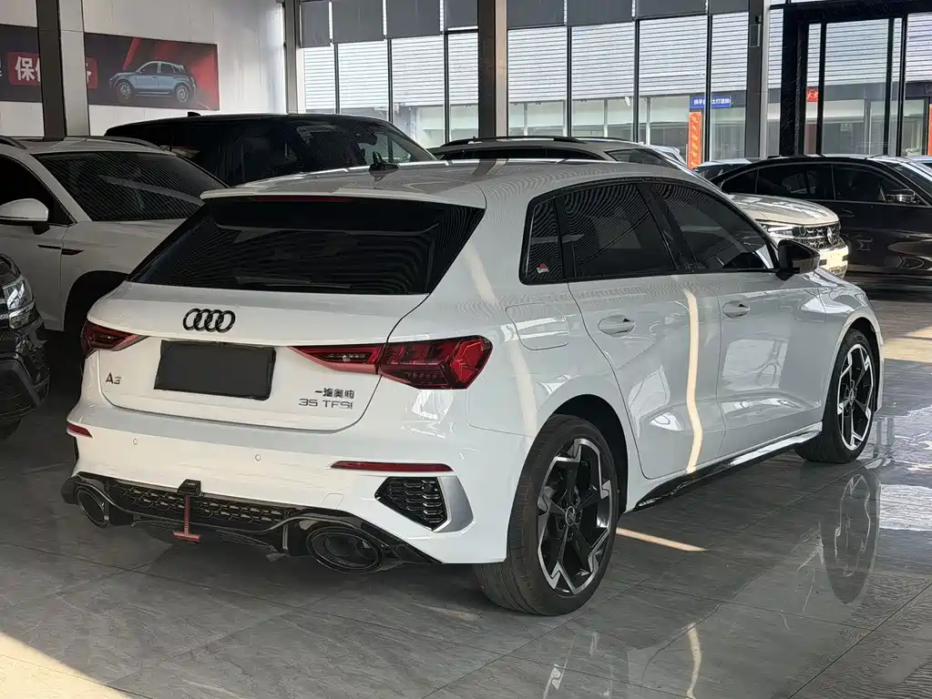 Audi A3 — миниатюра 10