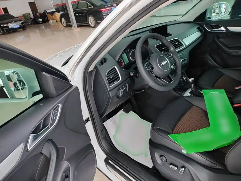 Audi Q3 — миниатюра 16